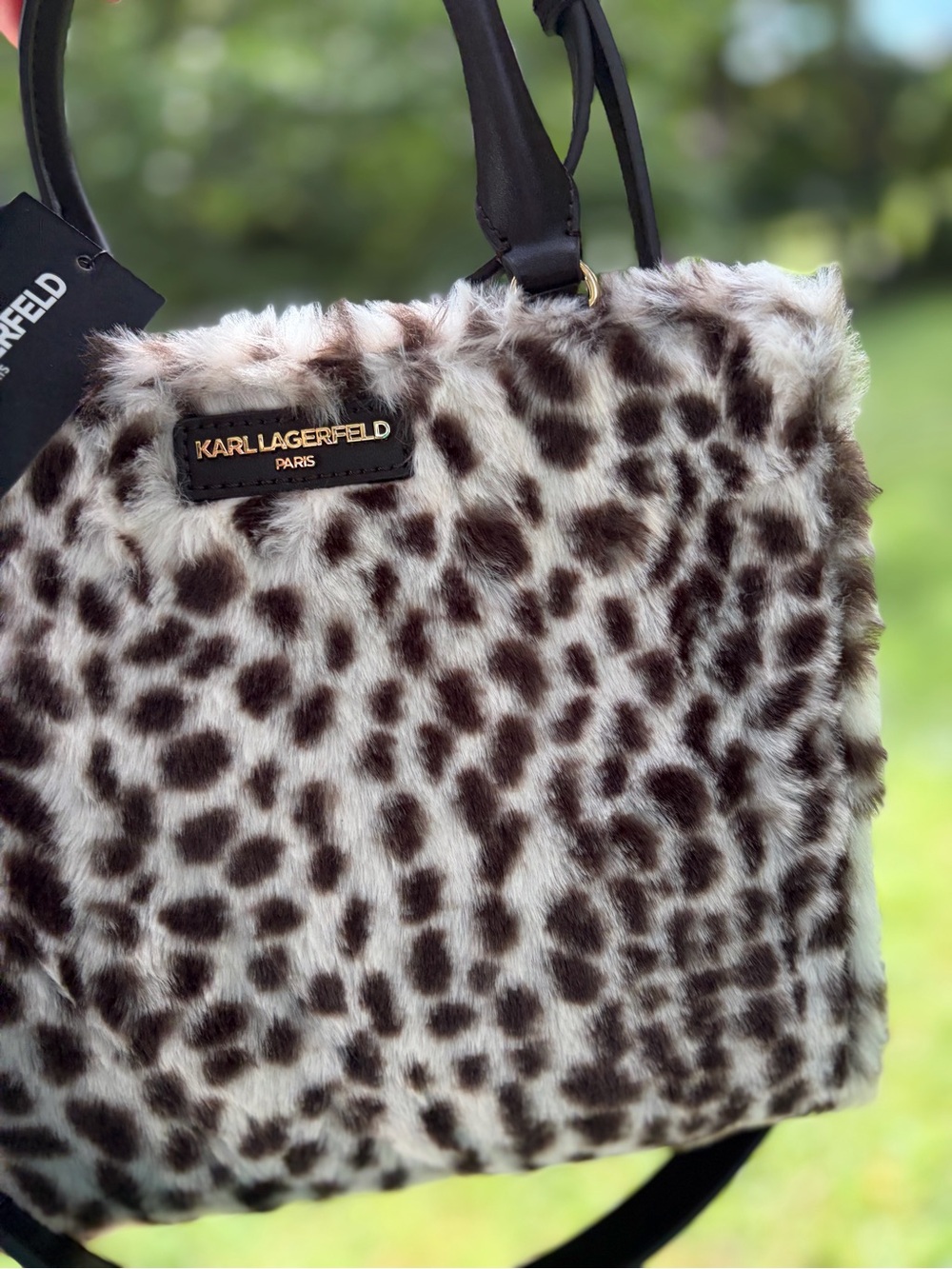 NWT Viral Karl Lagerfeld Paris Black Cream Faux Fur Medium Crossbody Tote Bag